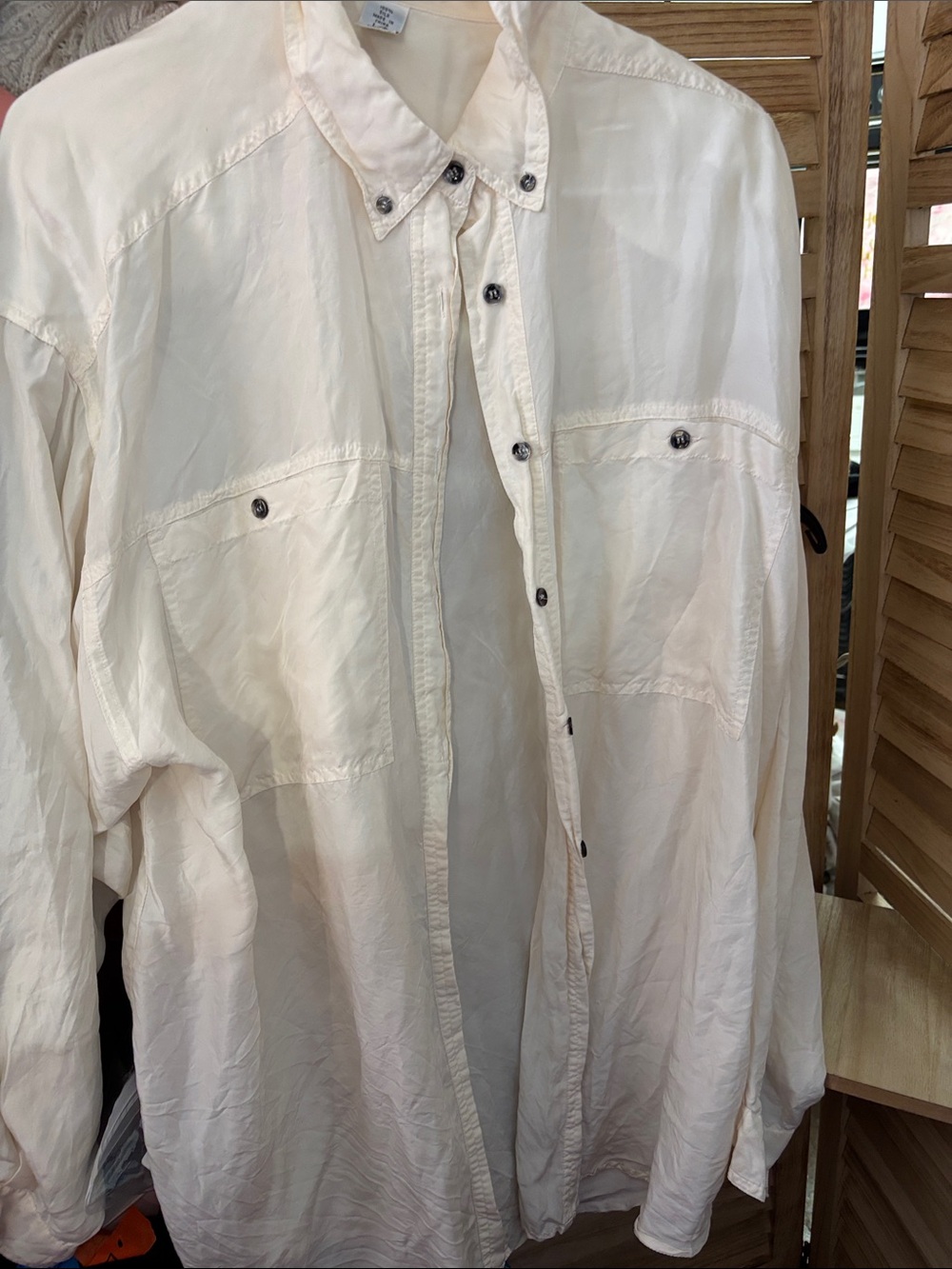 Express Vintage Silk Cream Lightweight Button-Up Shirt Large